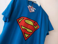 Remera Unisex Azul Superman Logo Clásico en internet