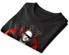 Remera Unisex Negra Luca Not Dead Sumo