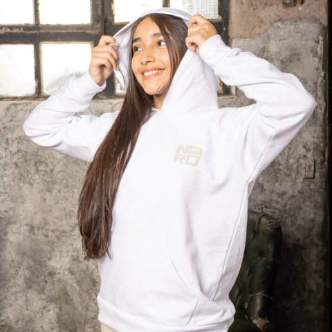 Buzo frisa canguro over con logo - comprar online