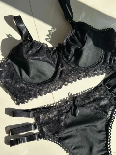 Conjunto ÍGNEA NEGRO - comprar online