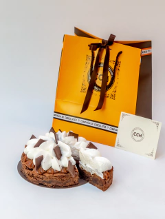 Big Cake - Brownie, Dulce de leche y Merengue o Crema - Compañía de Chocolates: Desayunos & Chocolates a Domicilio