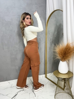Calça cargo ( alfaiataria) - comprar online