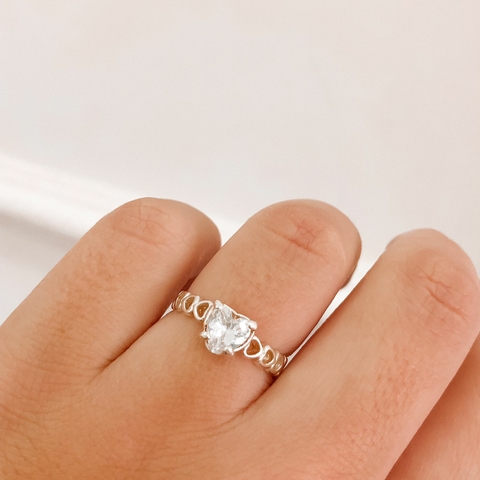 Anel de Prata Solitário Cravejado Coração