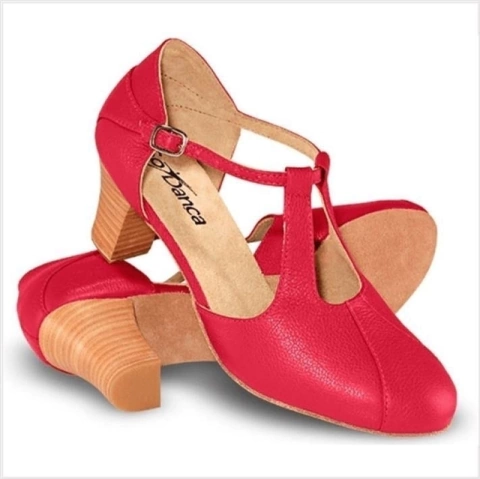 Sandália em couro vermelha Só Dança