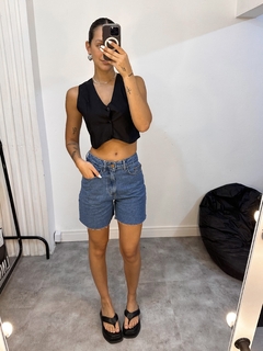 Bermuda Jeans Escura na internet