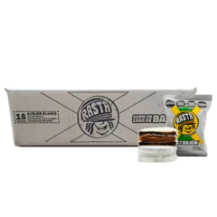 Alfajor Rasta Blanco de 18 unidades, con un alfajor visible y su empaque. Ideal para golosinas.