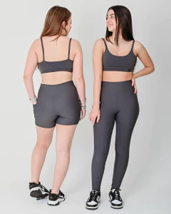 Shorts com Bolsos Canelado Cinza Chumbo - LIMONV! SPORT