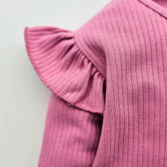 CAMISETA VOLADO CANALE ALGODON FUCSIA en internet