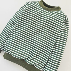 BUZO NIÑO DARLON MIL RAYAS VERDE en internet