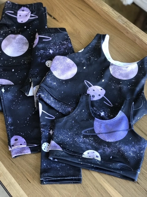 Dúo Top & leggings Sra. Espacial