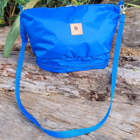 Bolsa Pais de Pet Azul Royal – Vivi For Pets - comprar online