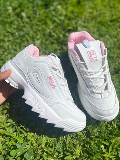 FILA BLANCA CON ROSA IMPORTADA