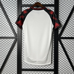 Camisa Flamengo II 2025/26 - Torcedora Feminina na internet