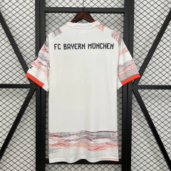 Camisa Bayern de Munique II 2025/26 - Torcedor Masculina na internet