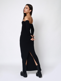VESTIDO KIM LONGO PRETO na internet