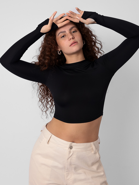 CROPPED LISA