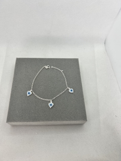 Pulseira olho grego coração.