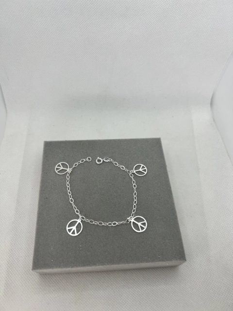 Pulseira símbolo da PAZ.