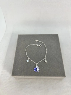 Pulseira lua em resina azul . - comprar online