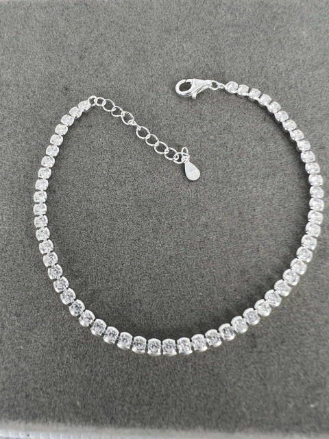 Pulseira Riviera zircônias redonda .