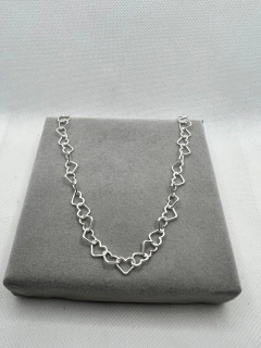 Choker pesada corações maiores . na internet