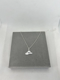 Colar 45 cm chapéu. - comprar online