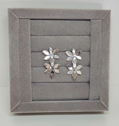 Brinco flor espelhada duplo . - comprar online