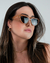 Óculos De Sol Da Moda Jenna Nude Detalhe dourado na haste na internet