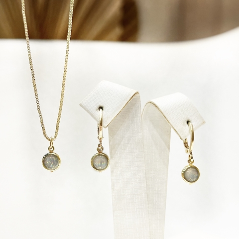 Conjunto madrepérola Colar + Brinco - Banhado a Ouro 18k