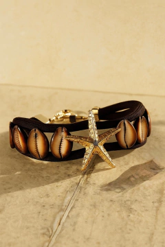 CHOKER SANTORINI DE BÚZIOS NATURAIS DOURADA - Veluxo