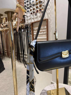 Bolsa Marianne na internet