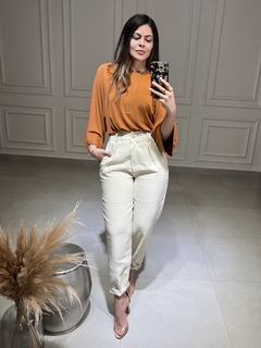Calça Amanda na internet