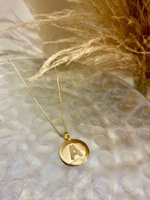 Colar Longo Inicial - comprar online