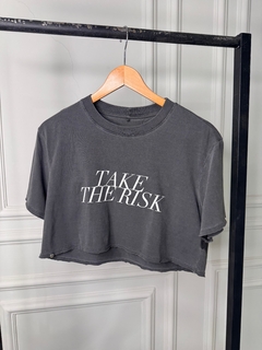 Cropped Take The Risk - Loja Rohse Moraes