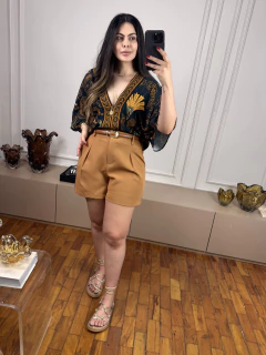 Short Fabi Curto na internet