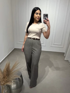 Imagem do Pantalona Ronilda