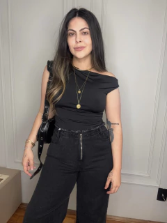 Wide Leg Lauri na internet