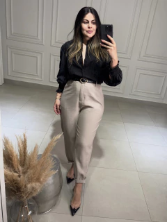 Calça Zaraia Plus na internet