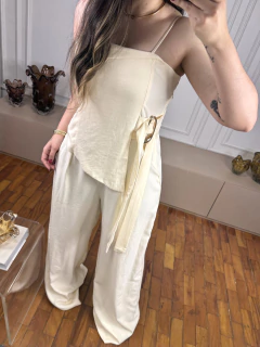 Macacão Silvia na internet