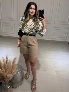 Cinto Hillary Grande