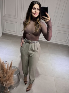 Calça Lavínia New na internet