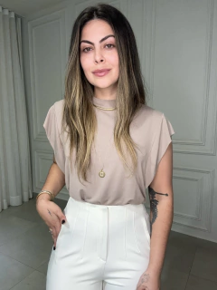 Regata Camila na internet