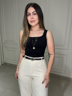 Pantalona Alessandra na internet