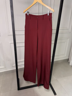 Pantalona Alessandra na internet