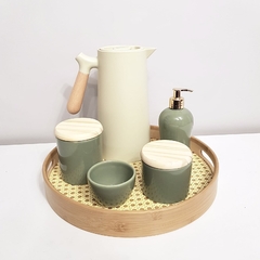 Kit Verde Militar / Oliva - Bandeja Bambu Palhinha + válv. dourada