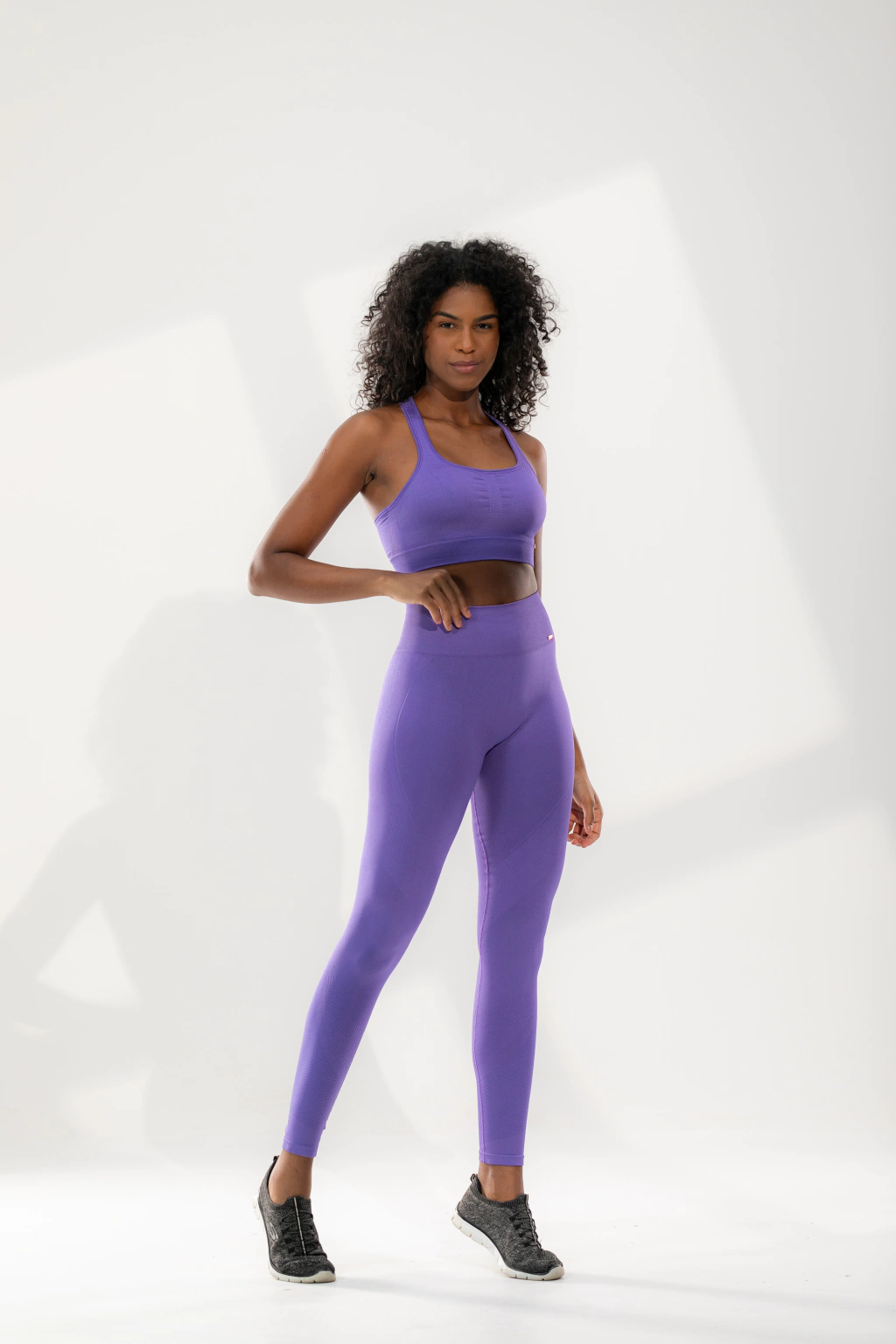 CONJUNTO LEGGING SEAMLESS UV - LILAS VERY PERY