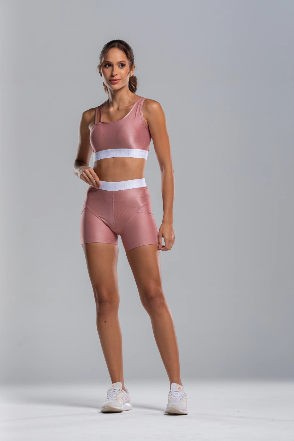 Conjunto Short Living Life Rose Callas