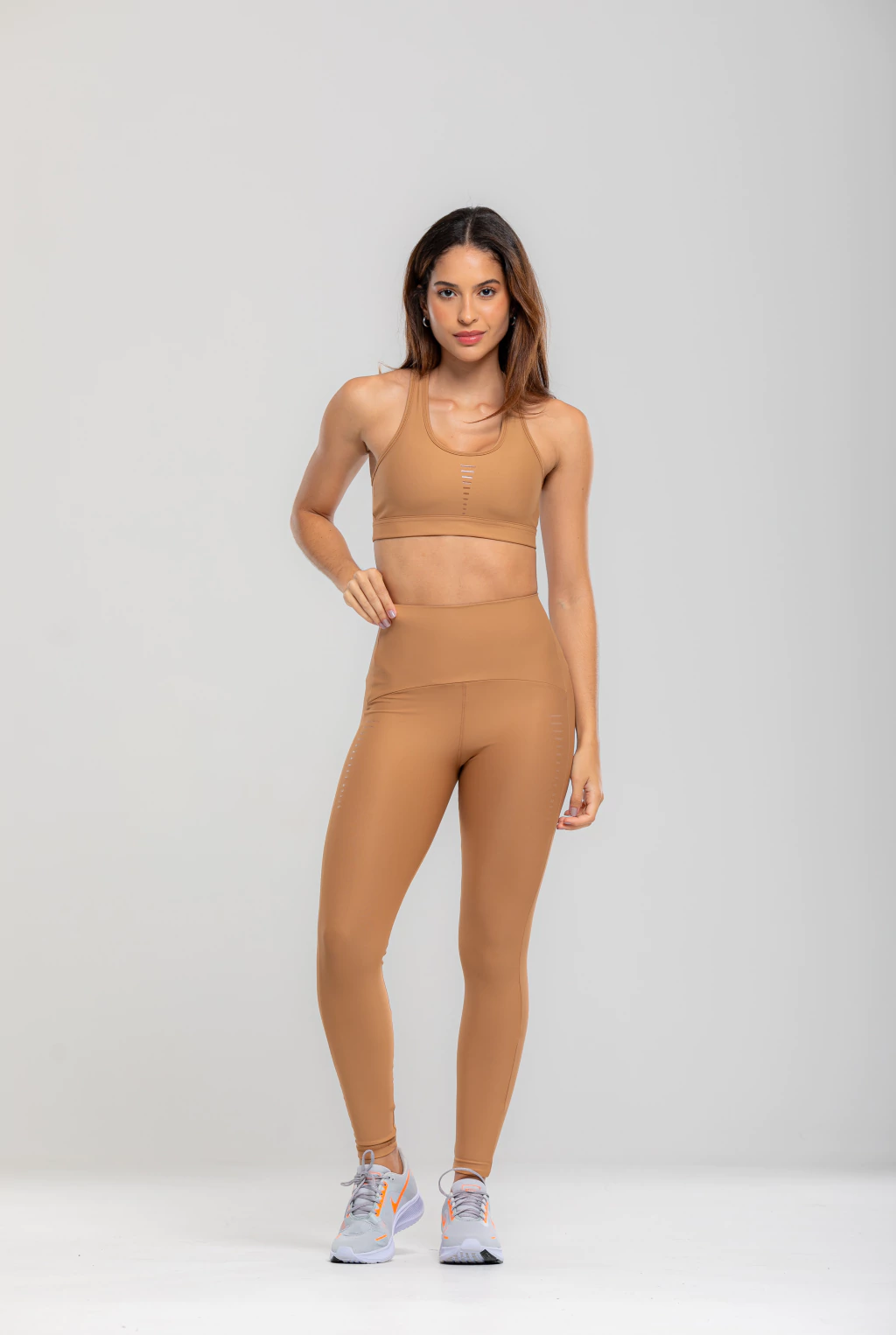 CONJUNTO LEGGING PERFORM - AMENDOA