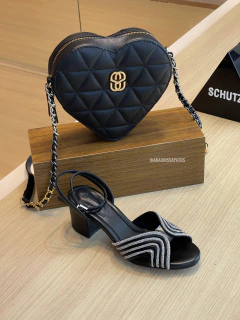 Sandália Schutz Preta Strass S20001 0789 0001U - comprar online