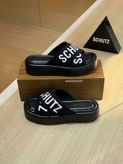 Schutz Sandália Plataforma Flatform Preta Tecido X